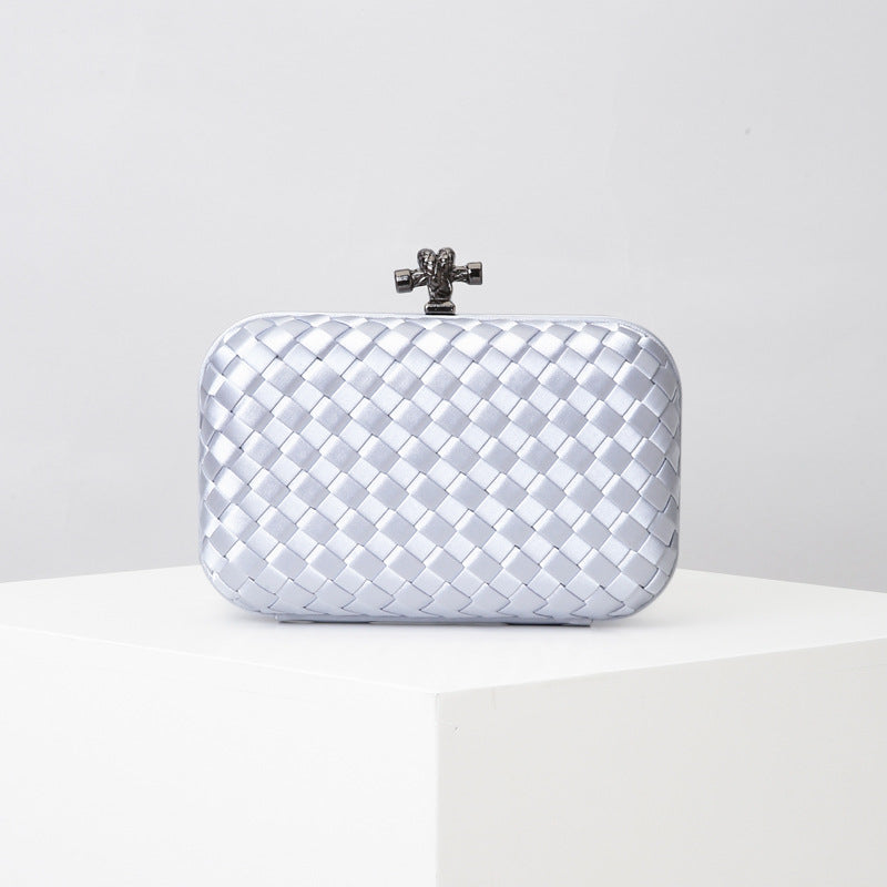 AEB047 SILVER  clutch